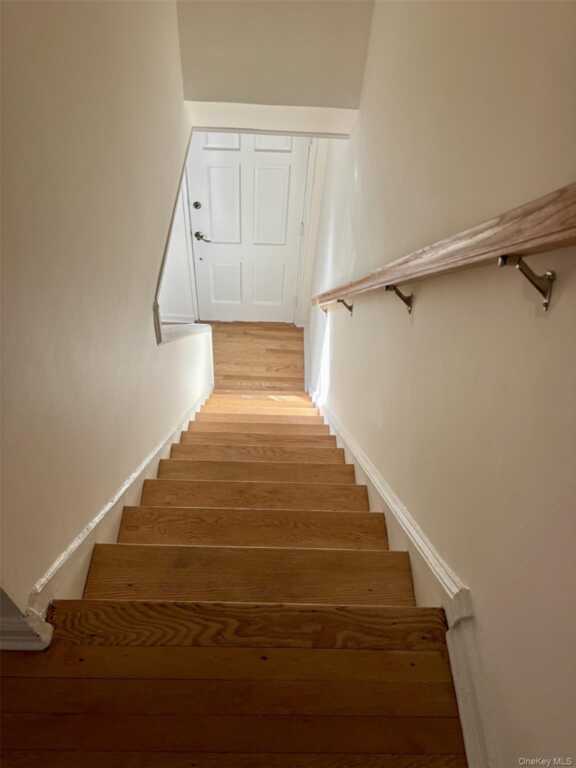 14 Lee Court, Unit #14, New Rochelle, NY 10805 - Photo 11 of 15