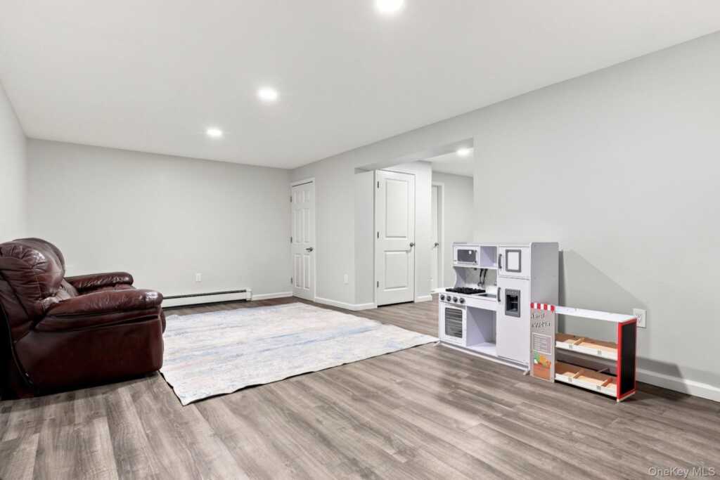 2 Belmar Court, Suffern, NY 10901 - Photo 35 of 50