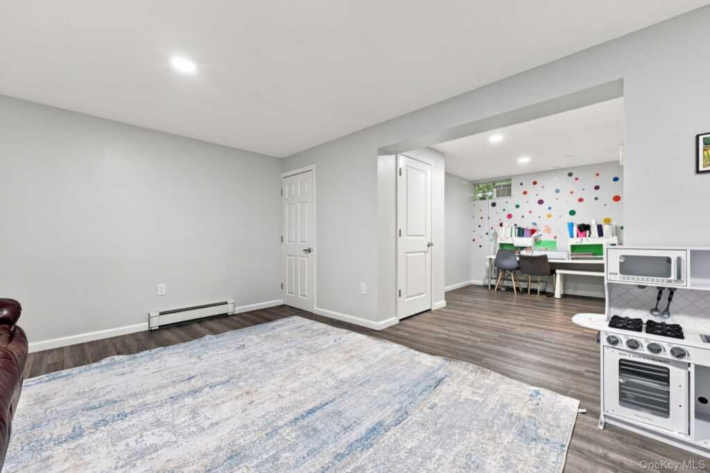2 Belmar Court, Suffern, NY 10901 - Photo 36 of 50