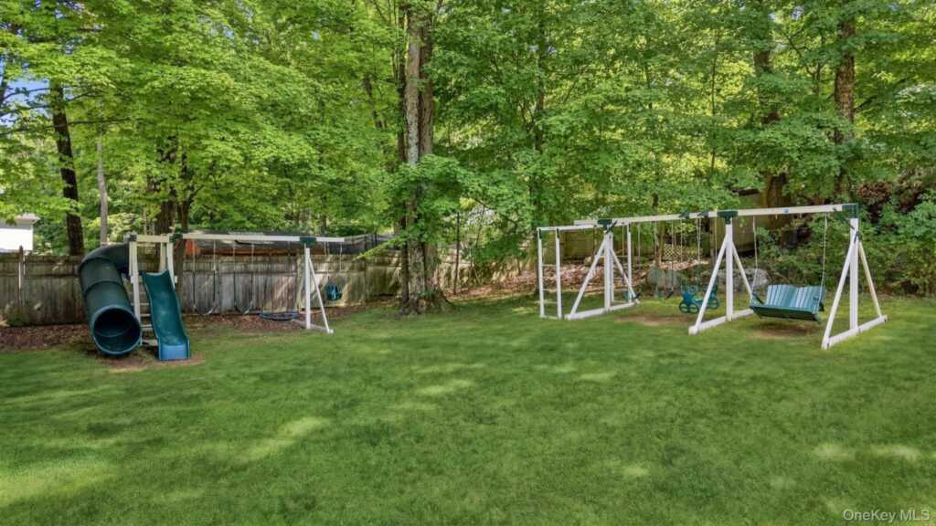 2 Belmar Court, Suffern, NY 10901 - Photo 42 of 50