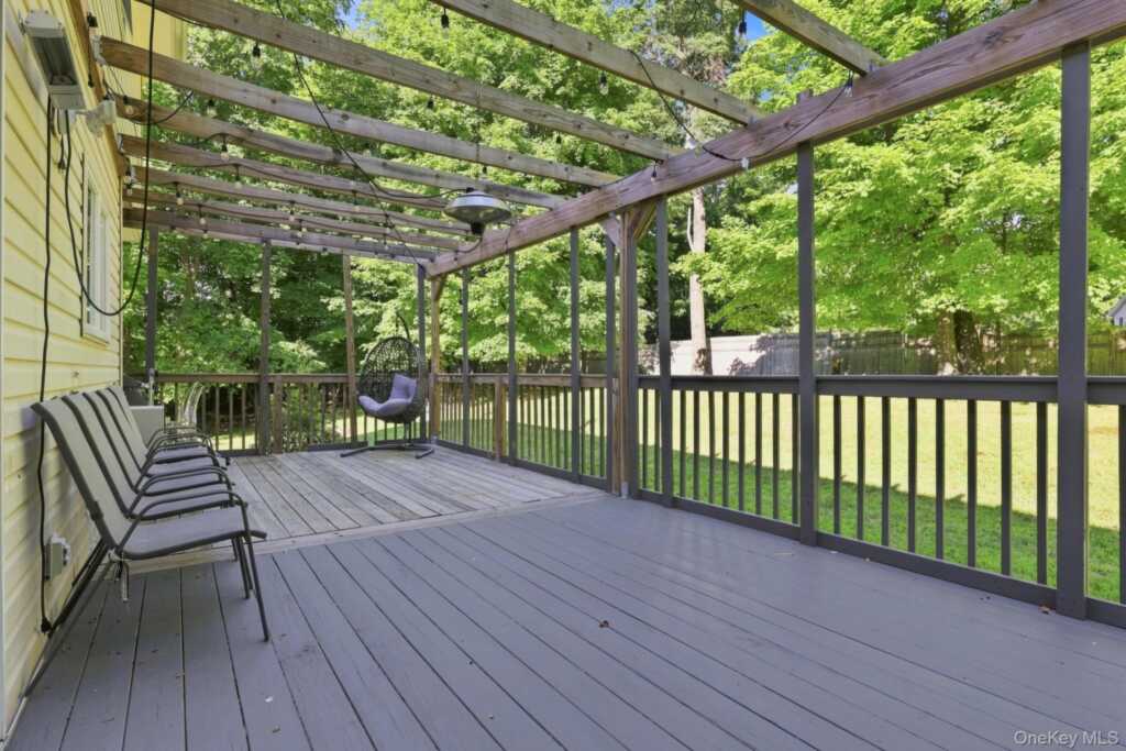 2 Belmar Court, Suffern, NY 10901 - Photo 44 of 50