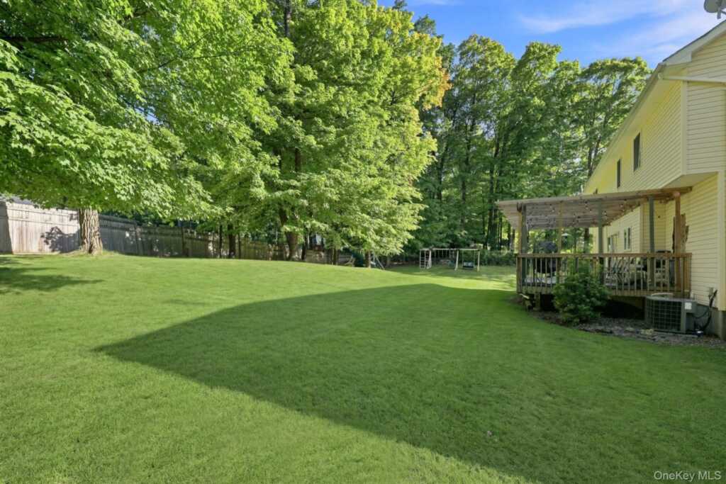 2 Belmar Court, Suffern, NY 10901 - Photo 46 of 50