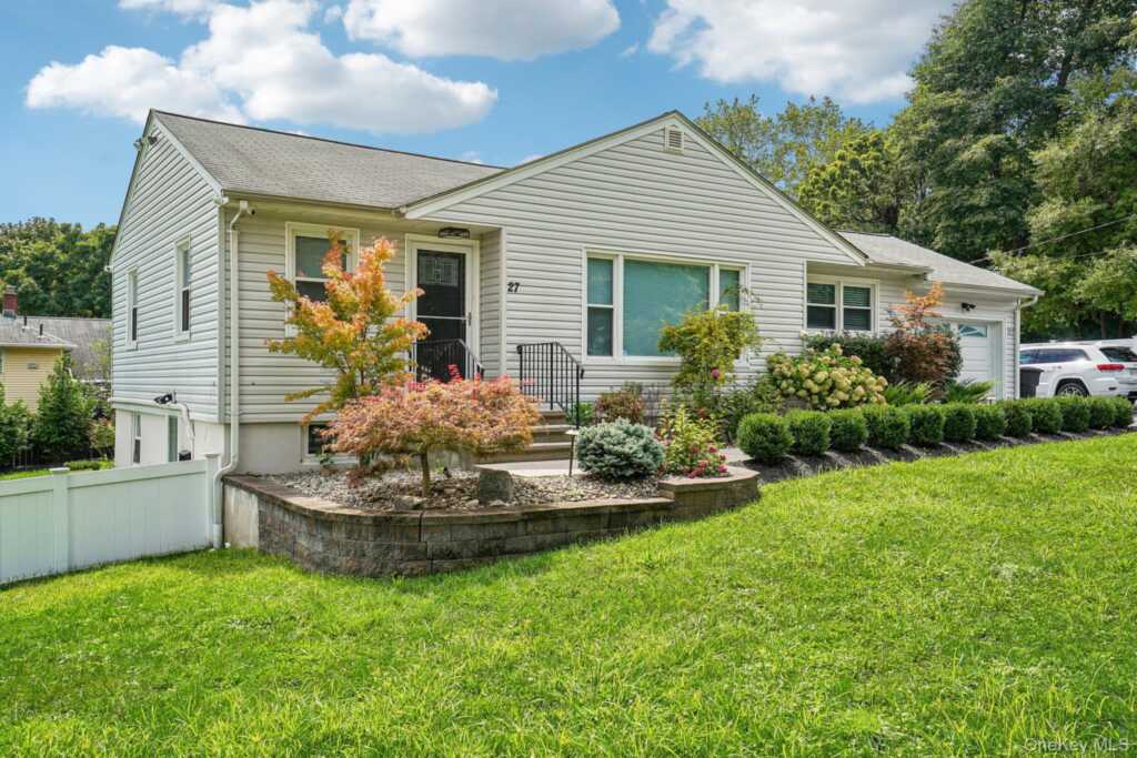 27 Pierce Street, Nanuet, NY 10954 - Photo 27 of 33