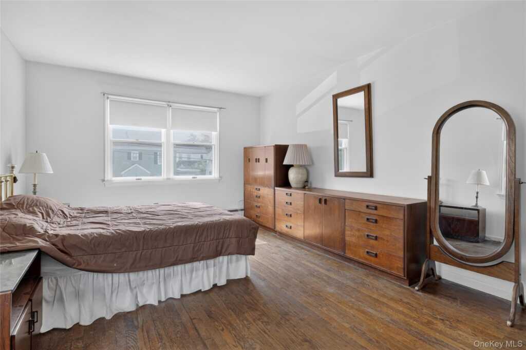 131 Frank Avenue, Rye, NY 10543 - Photo 12 of 29