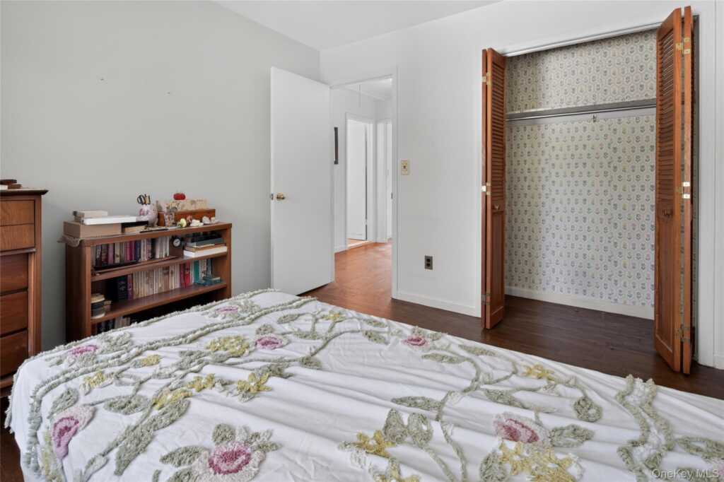 131 Frank Avenue, Rye, NY 10543 - Photo 18 of 29