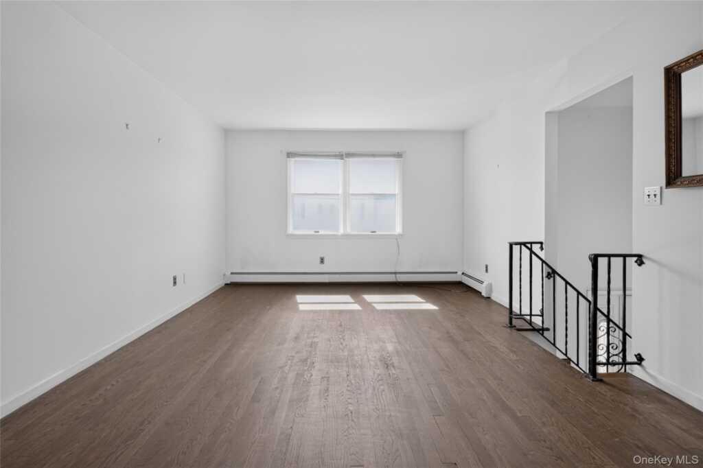131 Frank Avenue, Rye, NY 10543 - Photo 5 of 29