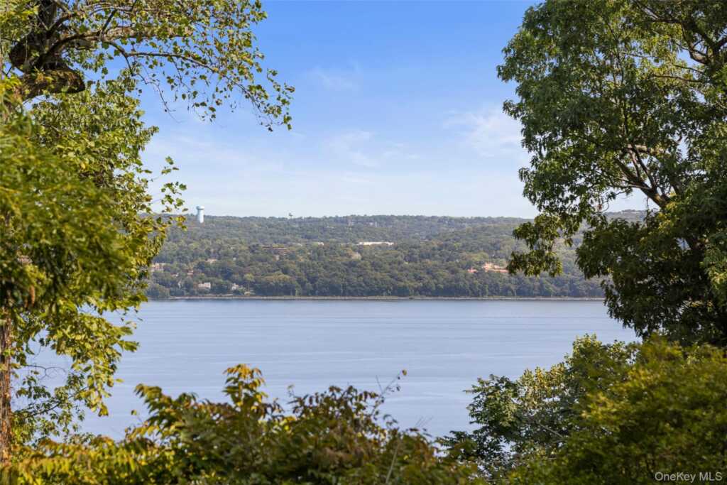924 Route 9W, Nyack, NY 10960 - Photo 34 of 41