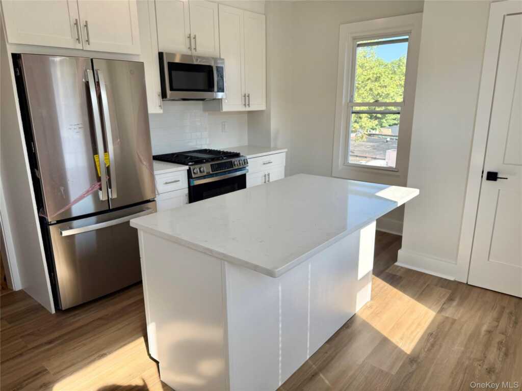 44 Purchase Street, Unit #3L, Rye, NY 10580 - Photo 3 of 16
