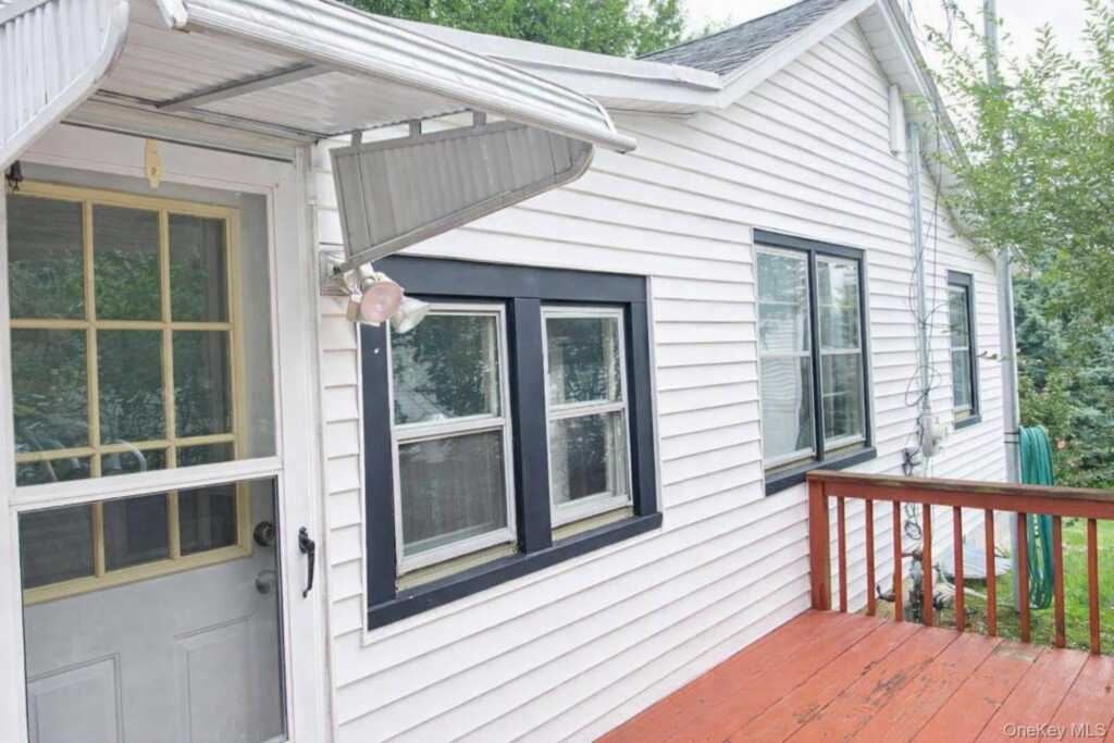 700 Route 9W, Unit #Cottage, Valley Cottage, NY 10989 - Photo 3 of 10