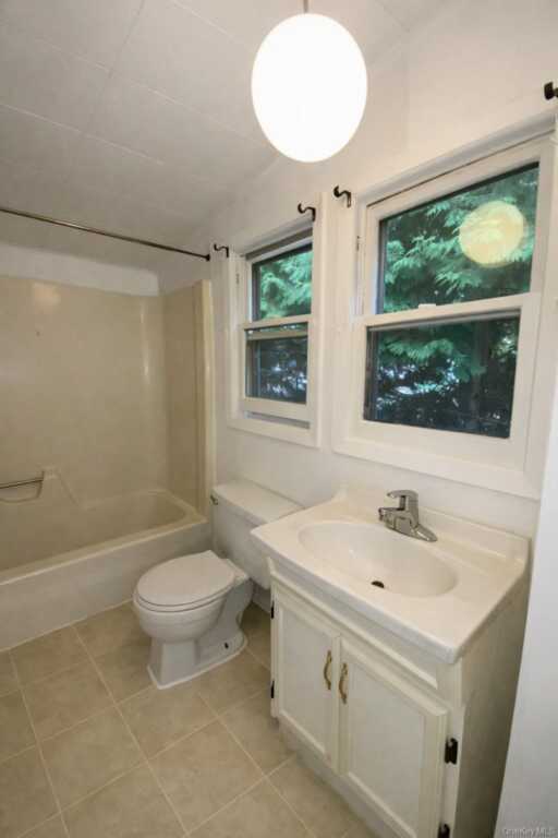 700 Route 9W, Unit #Cottage, Valley Cottage, NY 10989 - Photo 9 of 10