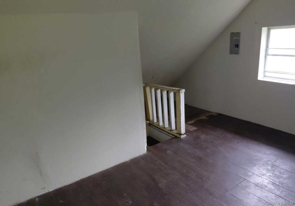 424 Willett Avenue, Rye, NY 10573 - Photo 4 of 22