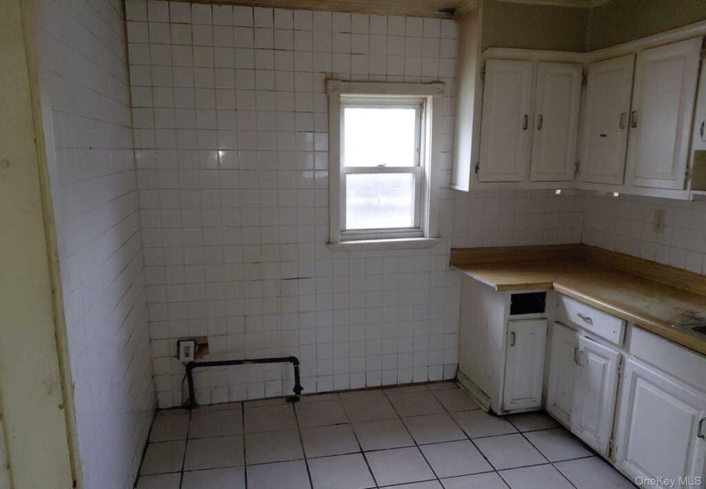 424 Willett Avenue, Rye, NY 10573 - Photo 8 of 22