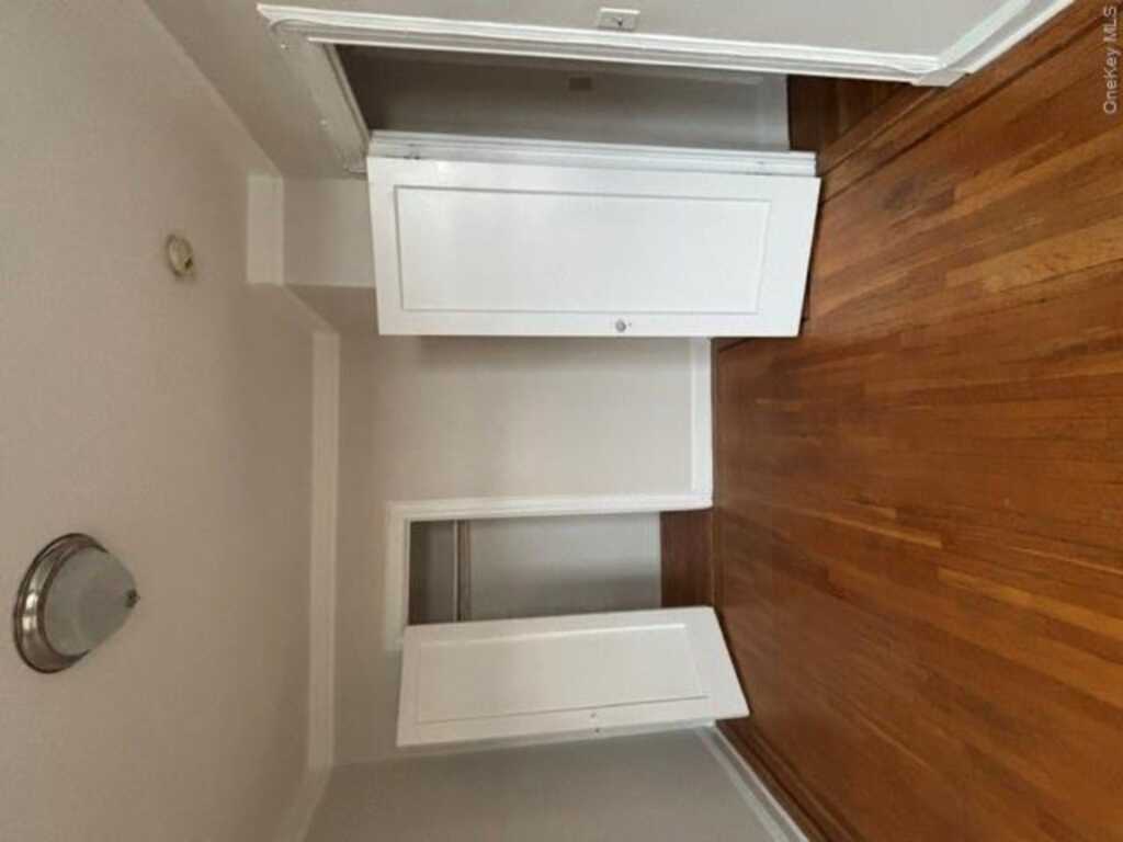 292 Main Street, Unit #6H, White Plains, NY 10601 - Photo 13 of 19