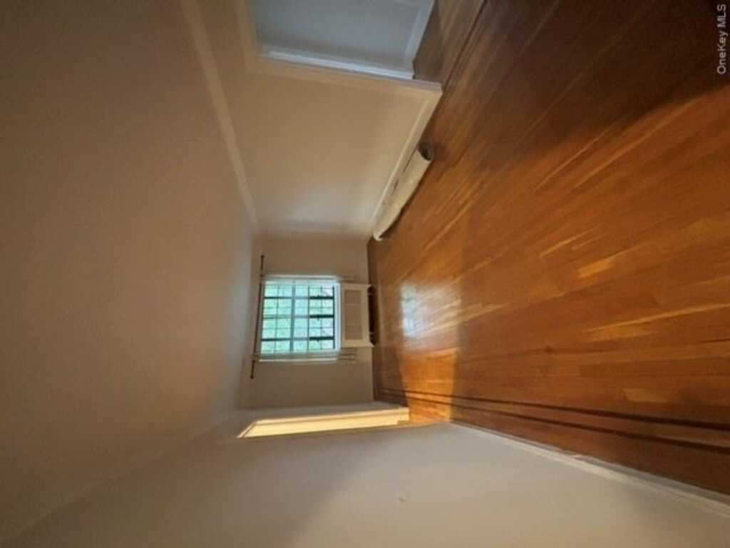 292 Main Street, Unit #6H, White Plains, NY 10601 - Photo 8 of 19