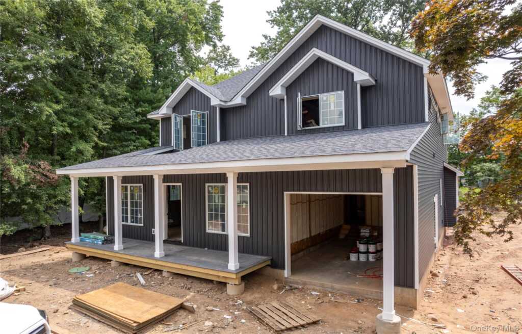 354 Holt Drive, Pearl River, NY 10965 - Photo 4 of 4