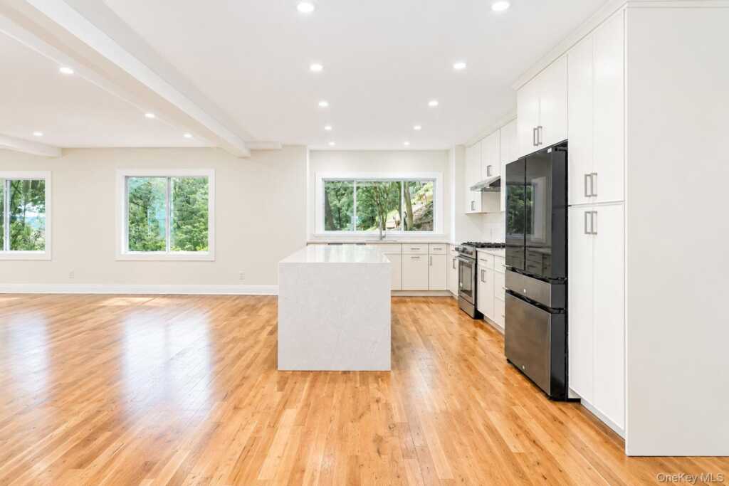 345 Hudson Terrace, Piermont, NY 10968 - Photo 10 of 50