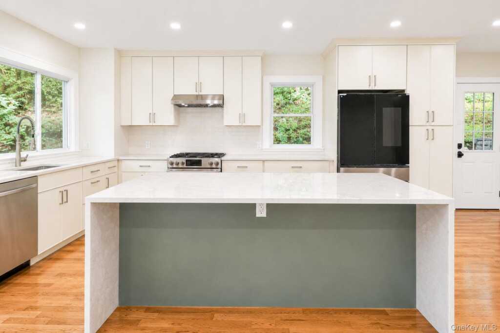 345 Hudson Terrace, Piermont, NY 10968 - Photo 12 of 50