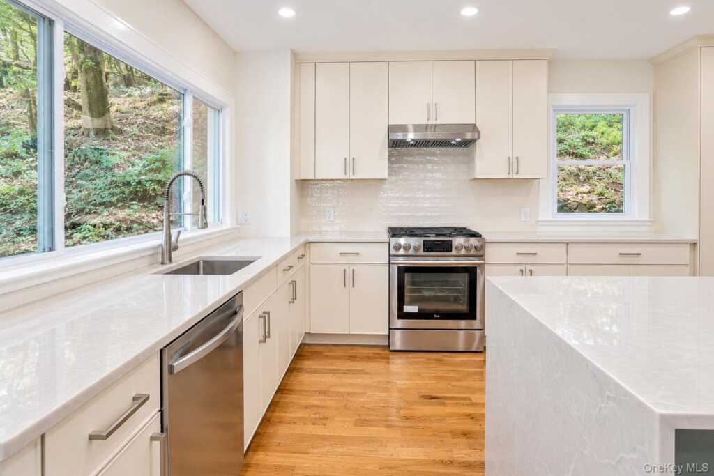 345 Hudson Terrace, Piermont, NY 10968 - Photo 14 of 50