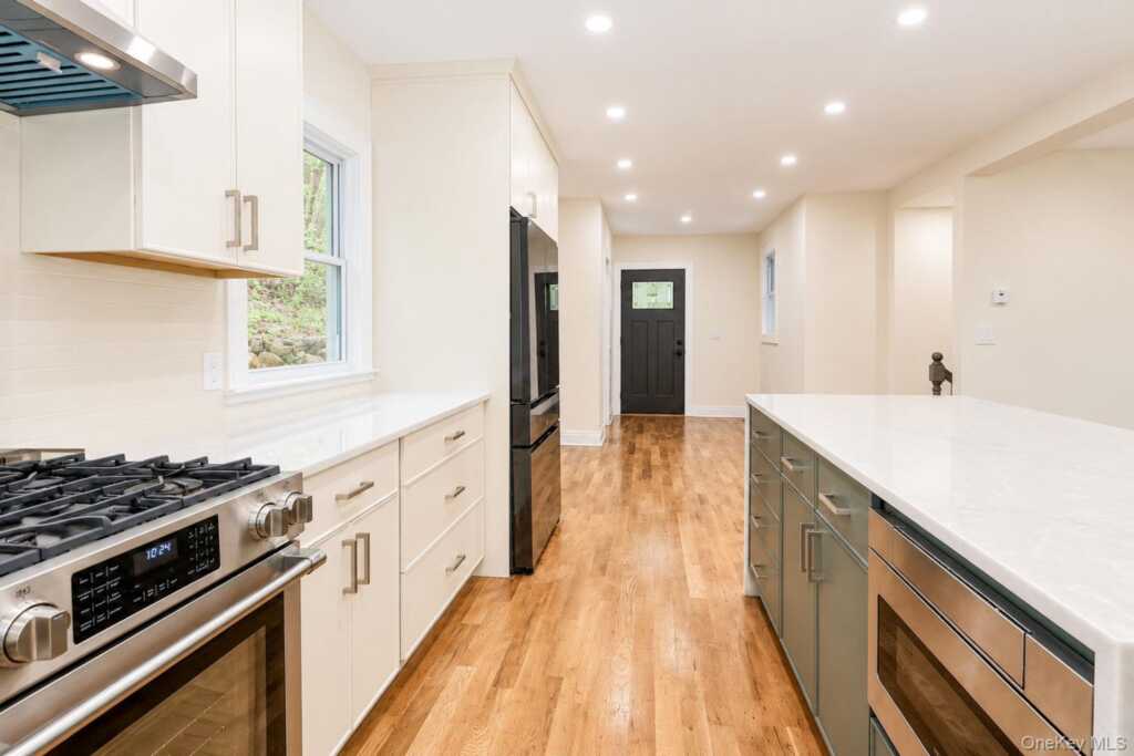 345 Hudson Terrace, Piermont, NY 10968 - Photo 15 of 50