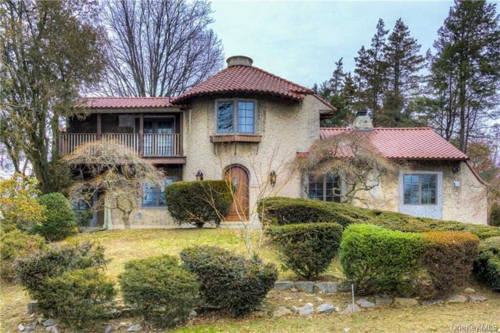 1 Elizabeth Road, New Rochelle, NY 10804
