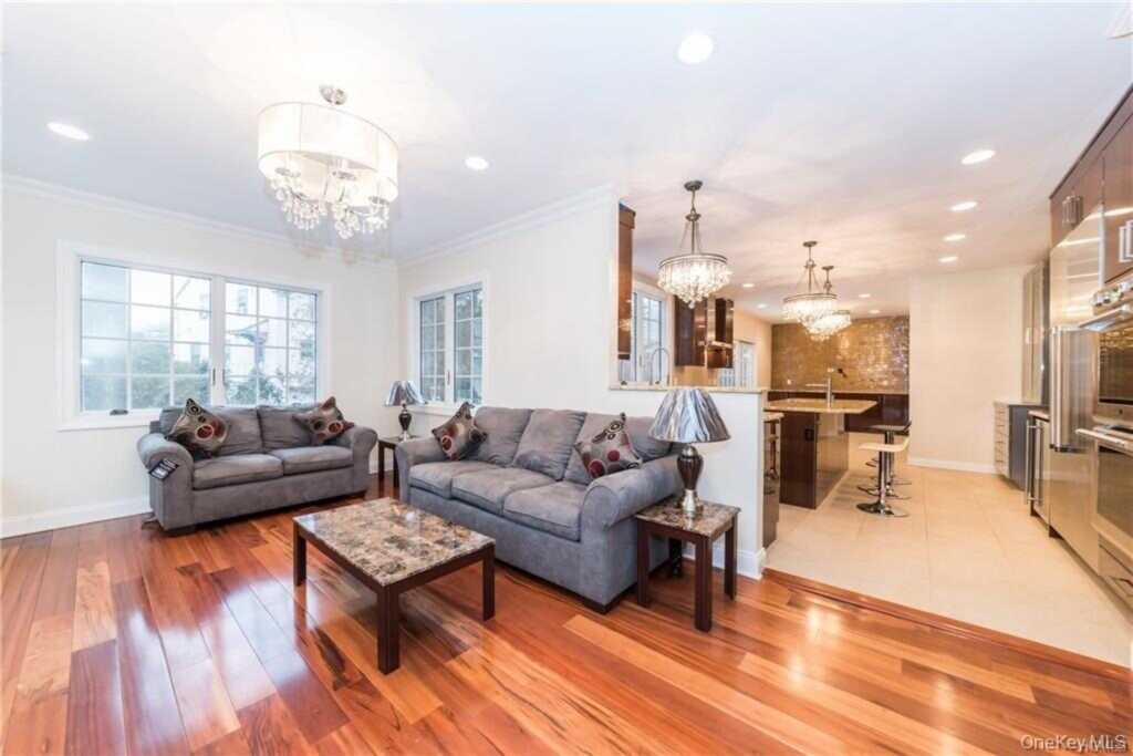 1 Elizabeth Road, New Rochelle, NY 10804 - Photo 14 of 23