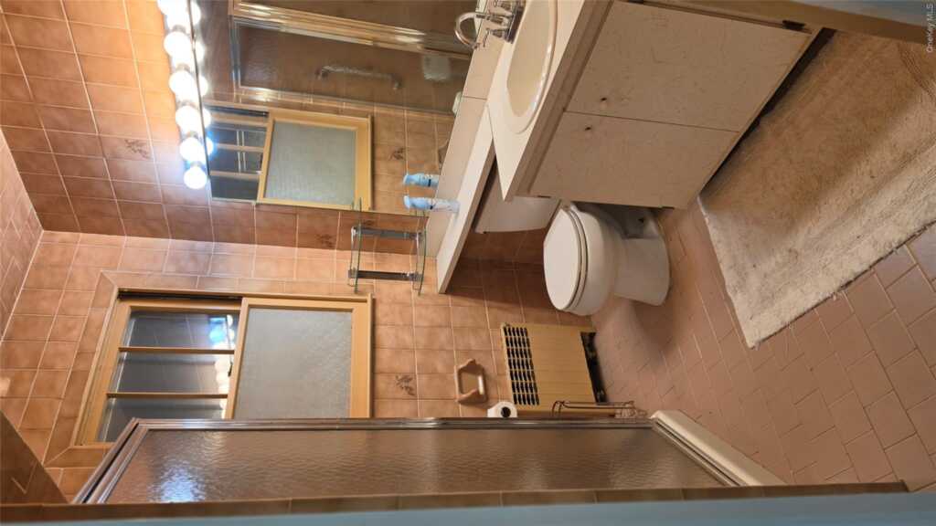 27 Haines Boulevard, Rye, NY 10573 - Photo 10 of 15