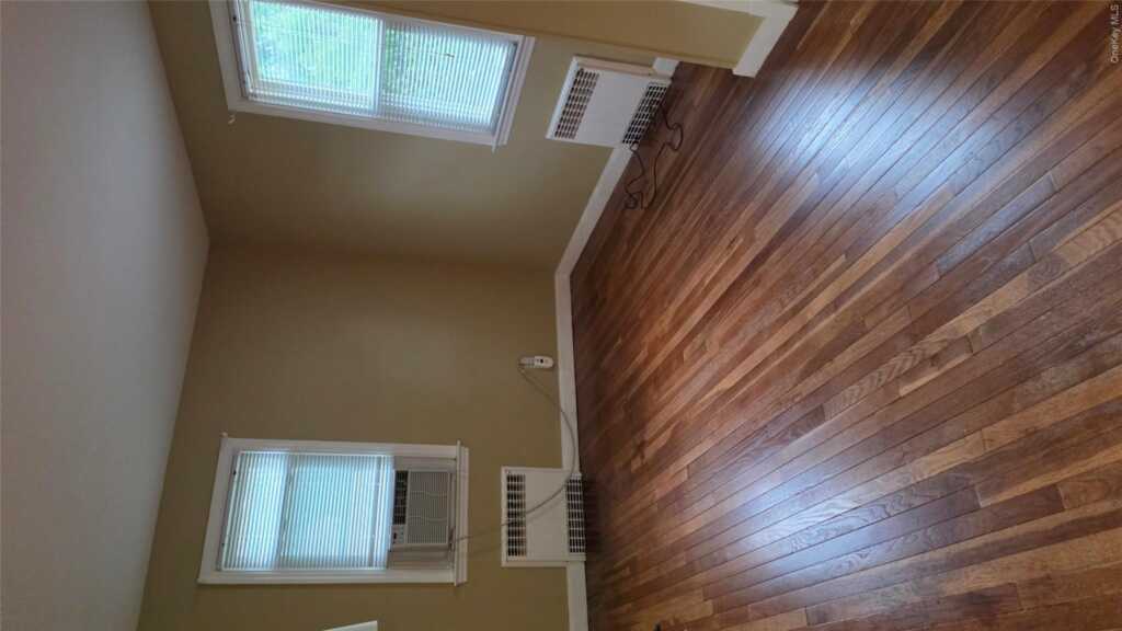 27 Haines Boulevard, Rye, NY 10573 - Photo 11 of 15