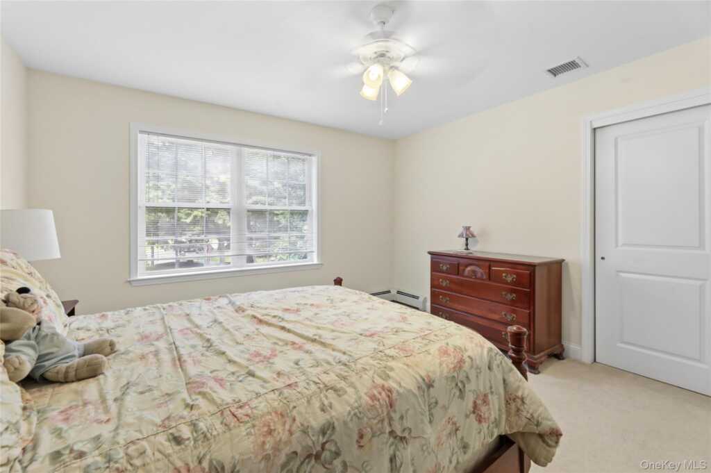 220 N Little Tor Road, New City, NY 10956 - Photo 31 of 45