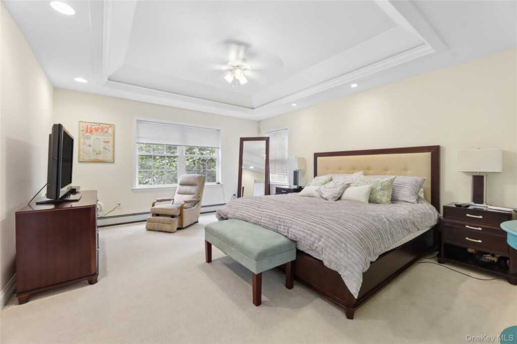 220 N Little Tor Road, New City, NY 10956 - Photo 34 of 45
