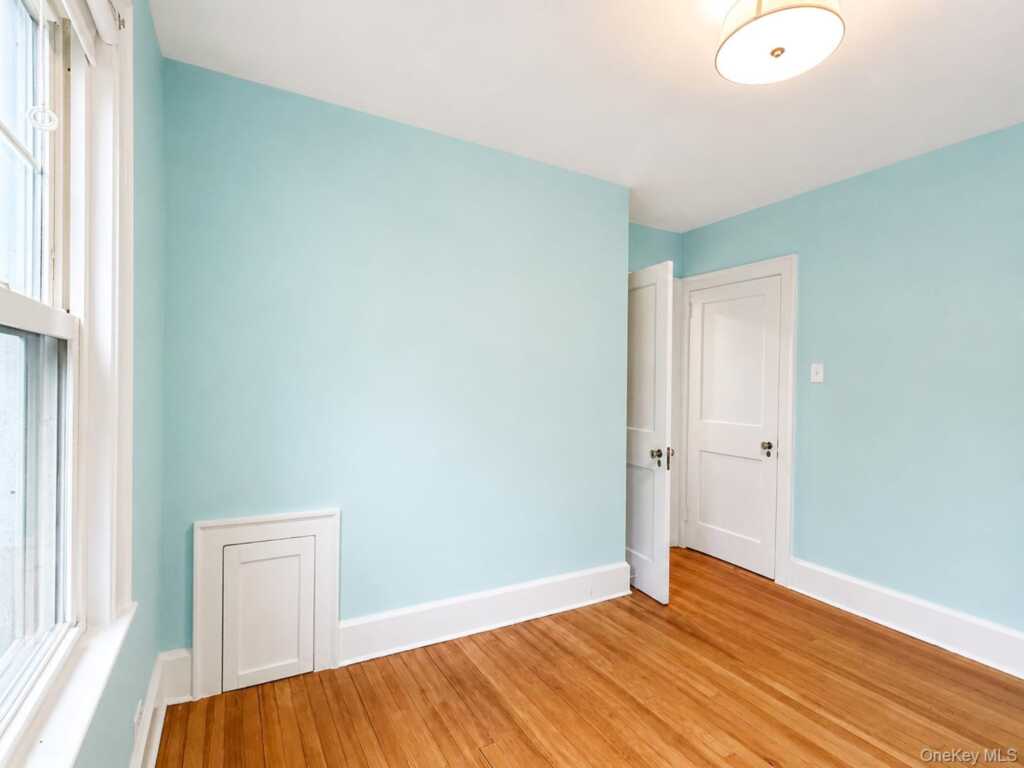 42 Crestview Street, Unit #1, New Rochelle, NY 10801 - Photo 15 of 20