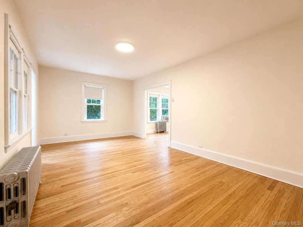 42 Crestview Street, Unit #1, New Rochelle, NY 10801 - Photo 4 of 20