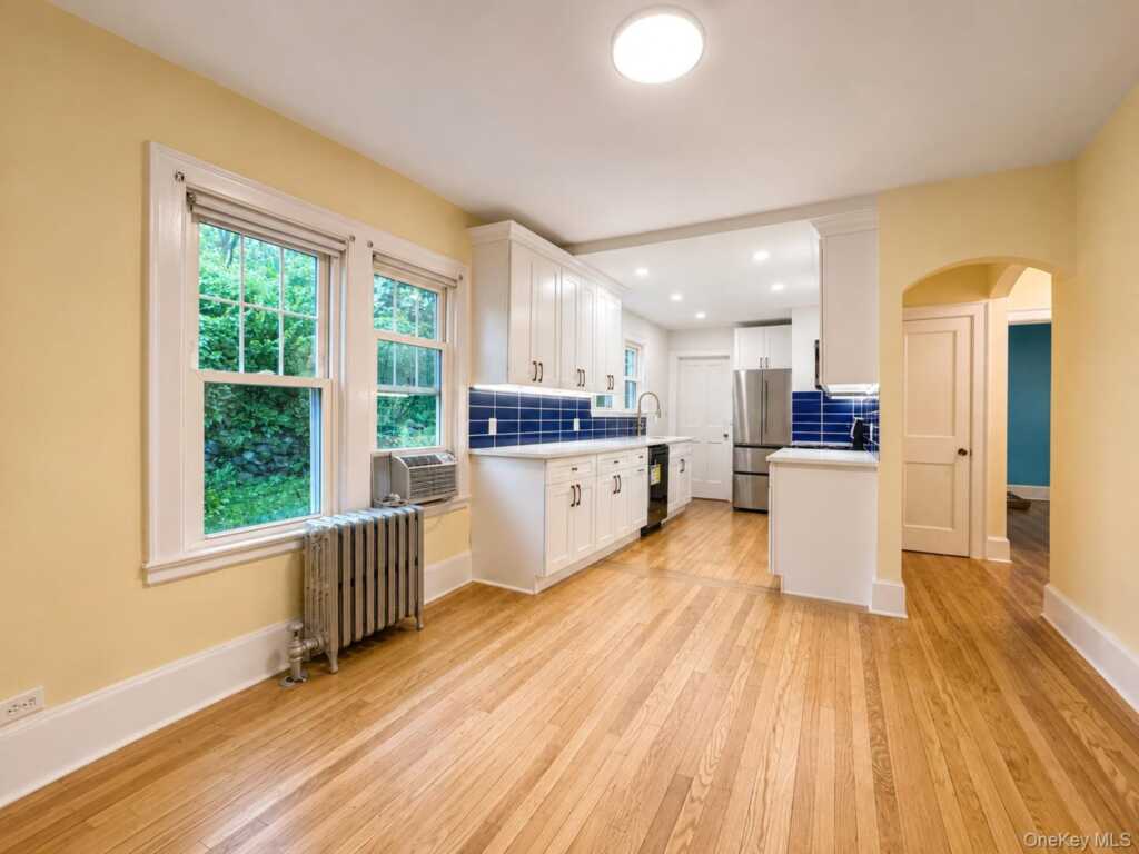 42 Crestview Street, Unit #1, New Rochelle, NY 10801 - Photo 6 of 20