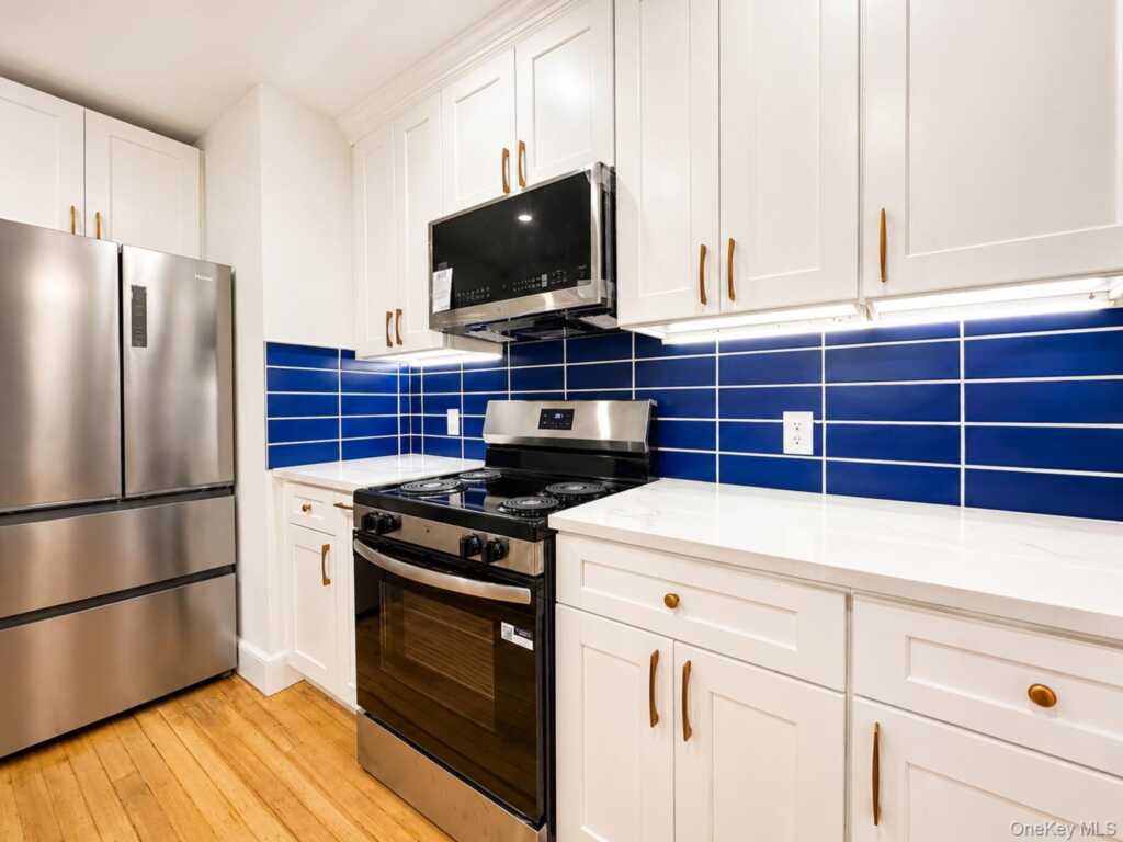 42 Crestview Street, Unit #1, New Rochelle, NY 10801 - Photo 8 of 20