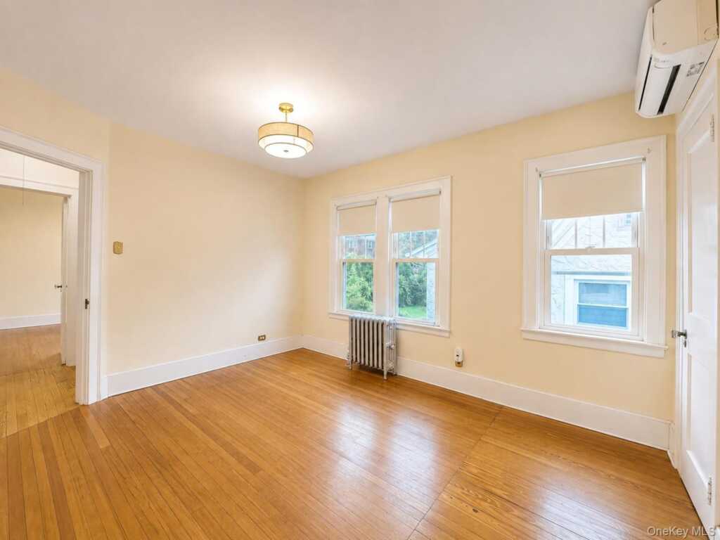 42 Crestview Street, Unit #2, New Rochelle, NY 10801 - Photo 12 of 18