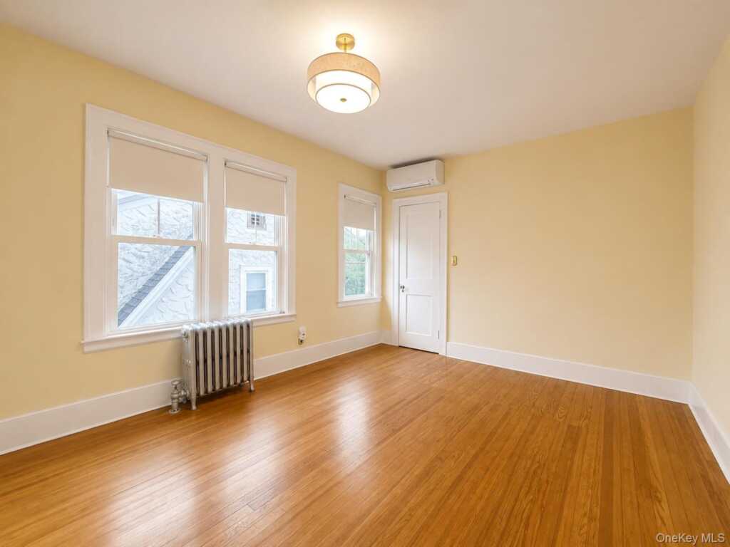 42 Crestview Street, Unit #2, New Rochelle, NY 10801 - Photo 13 of 18