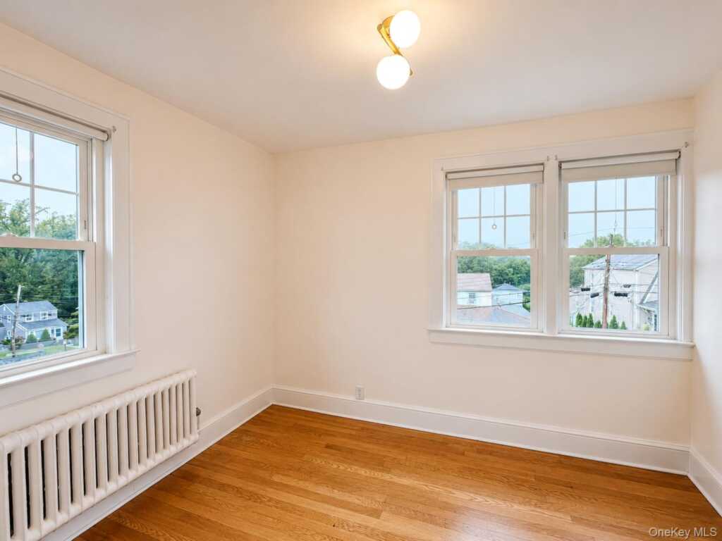 42 Crestview Street, Unit #2, New Rochelle, NY 10801 - Photo 16 of 18