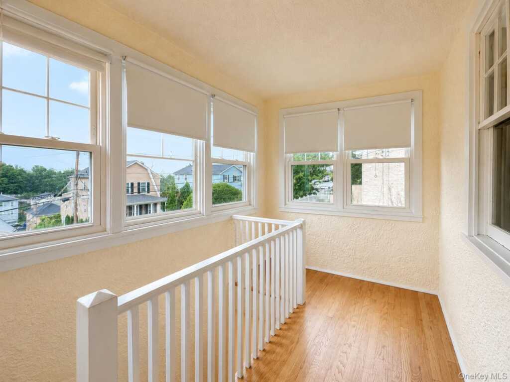 42 Crestview Street, Unit #2, New Rochelle, NY 10801 - Photo 2 of 18