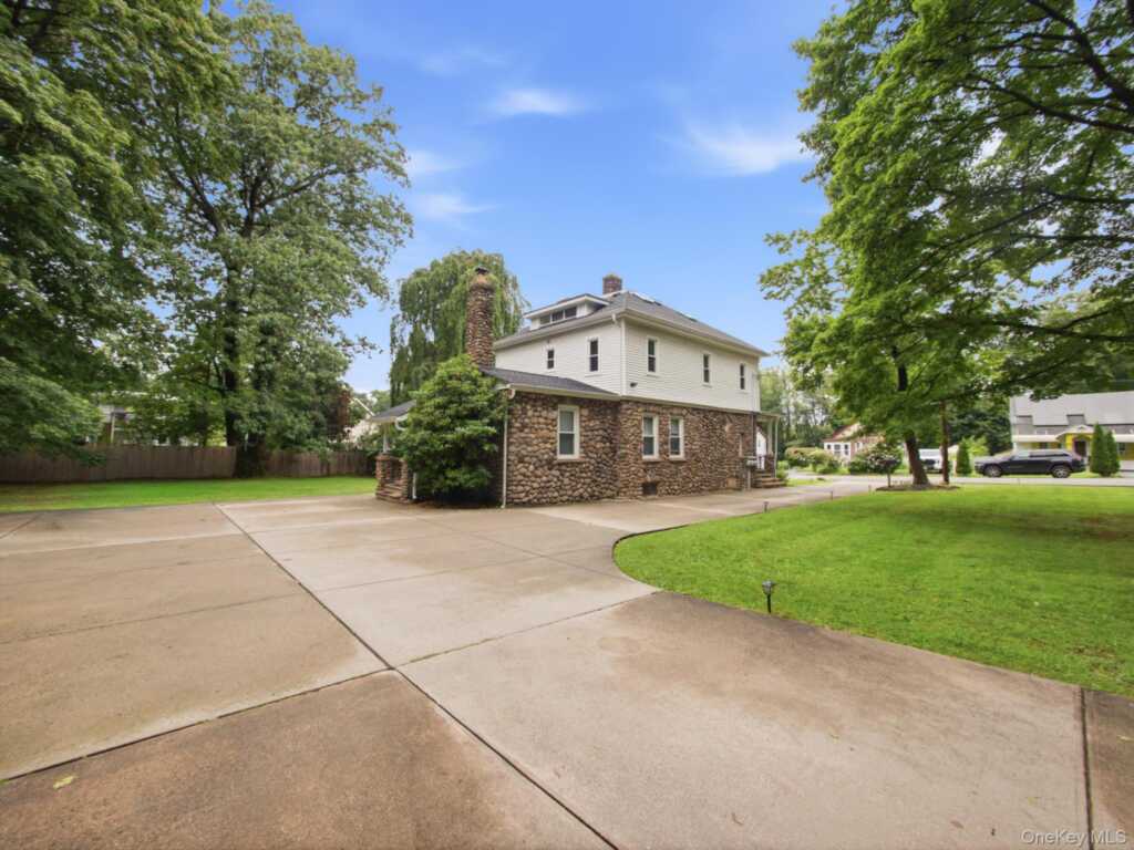 9 Cottage Avenue, Unit #1, Nanuet, NY 10954 - Photo 12 of 17