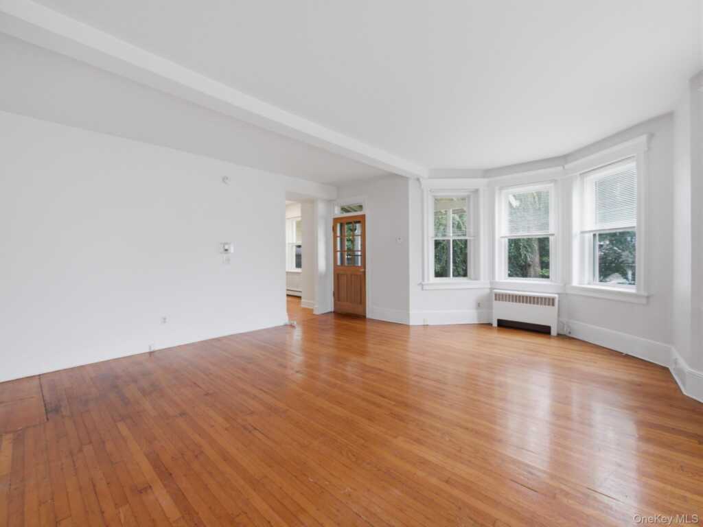9 Cottage Avenue, Unit #1, Nanuet, NY 10954 - Photo 4 of 17