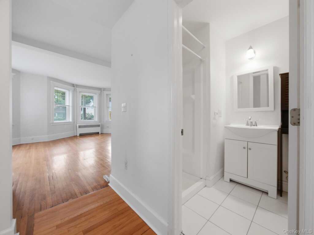 9 Cottage Avenue, Unit #1, Nanuet, NY 10954 - Photo 9 of 17
