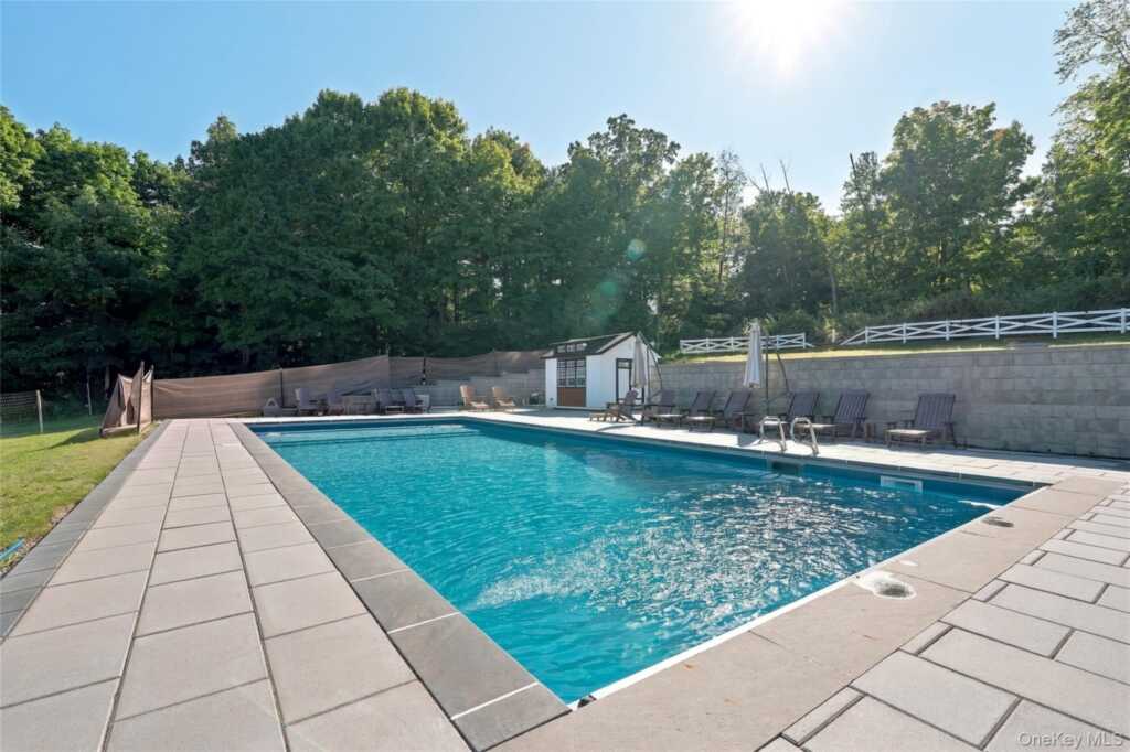 131 spook rock Road, Suffern, NY 10901 - Photo 42 of 49