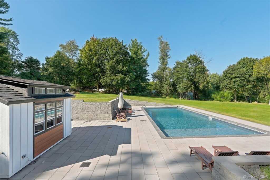 131 spook rock Road, Suffern, NY 10901 - Photo 43 of 49
