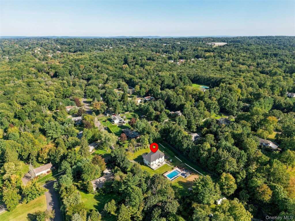 131 spook rock Road, Suffern, NY 10901 - Photo 46 of 49
