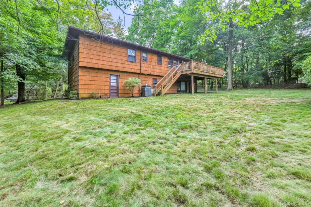 6 Arrow Lane, New City, NY 10956 - Photo 8 of 16