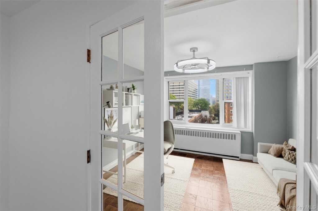 16 Lake Street, Unit #7J, White Plains, NY 10603 - Photo 11 of 30