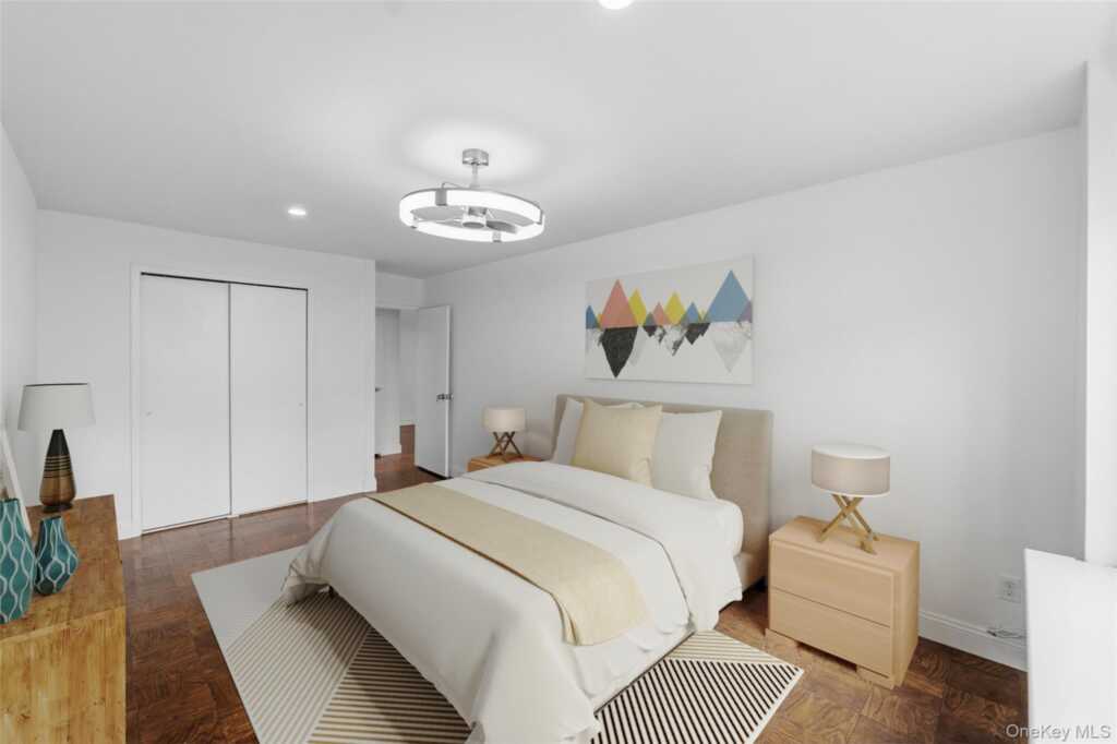 16 Lake Street, Unit #7J, White Plains, NY 10603 - Photo 20 of 30