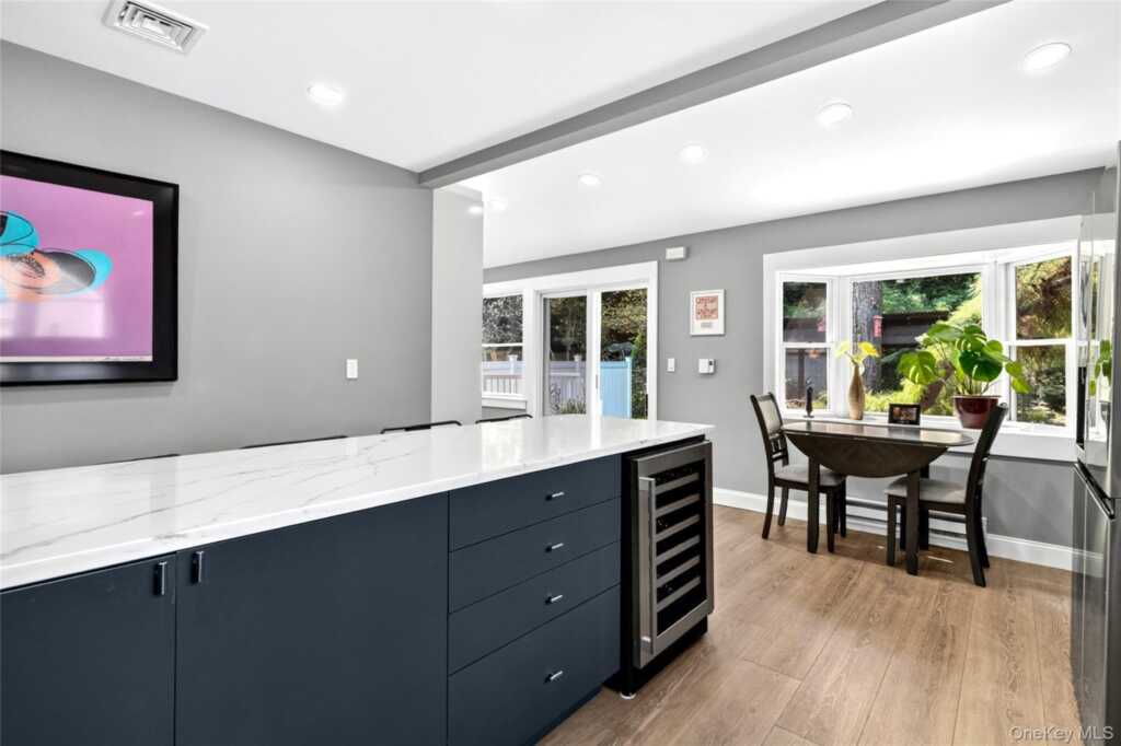 15 W Palisades Avenue, Nanuet, NY 10954 - Photo 12 of 47