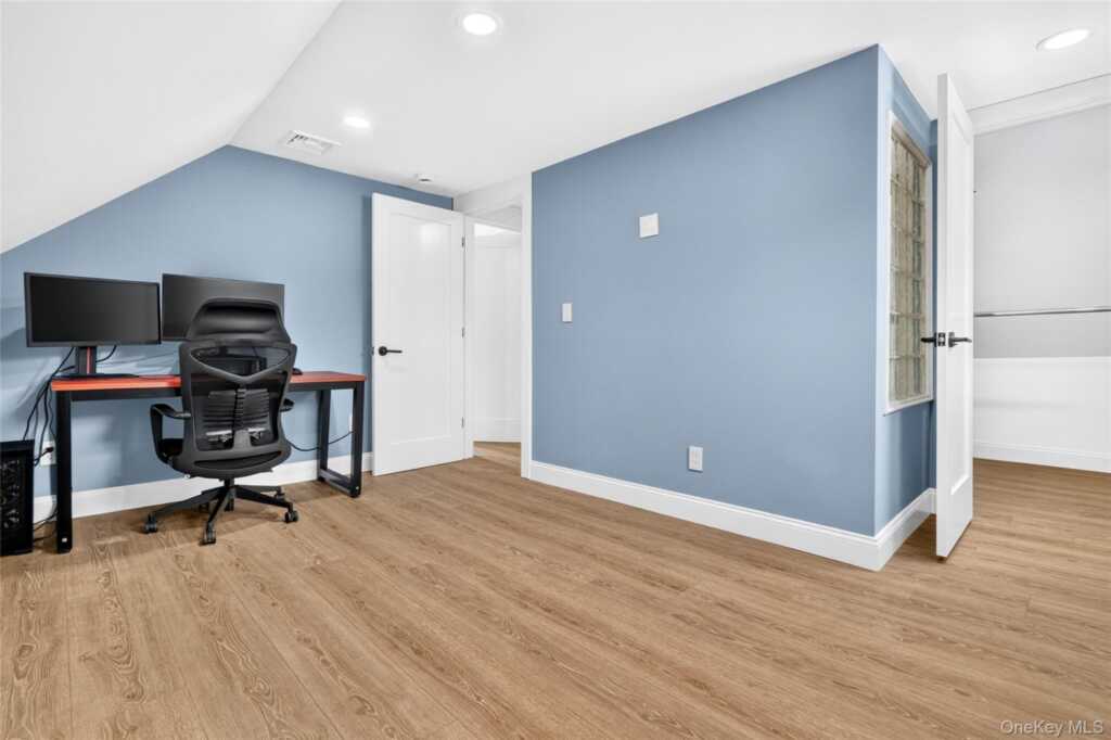 15 W Palisades Avenue, Nanuet, NY 10954 - Photo 27 of 47