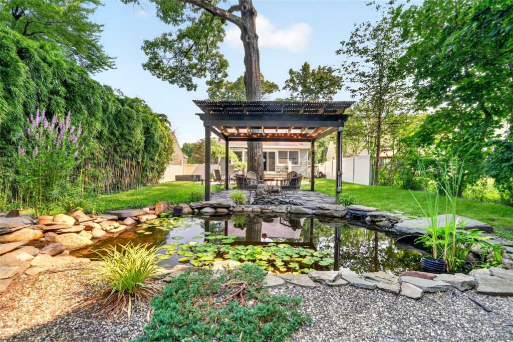 15 W Palisades Avenue, Nanuet, NY 10954 - Photo 42 of 47
