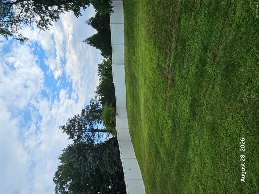 60 Ramona Court, New Rochelle, NY 10804 - Photo 4 of 5